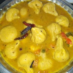 A picture of Stuffed Dal Dhokli.