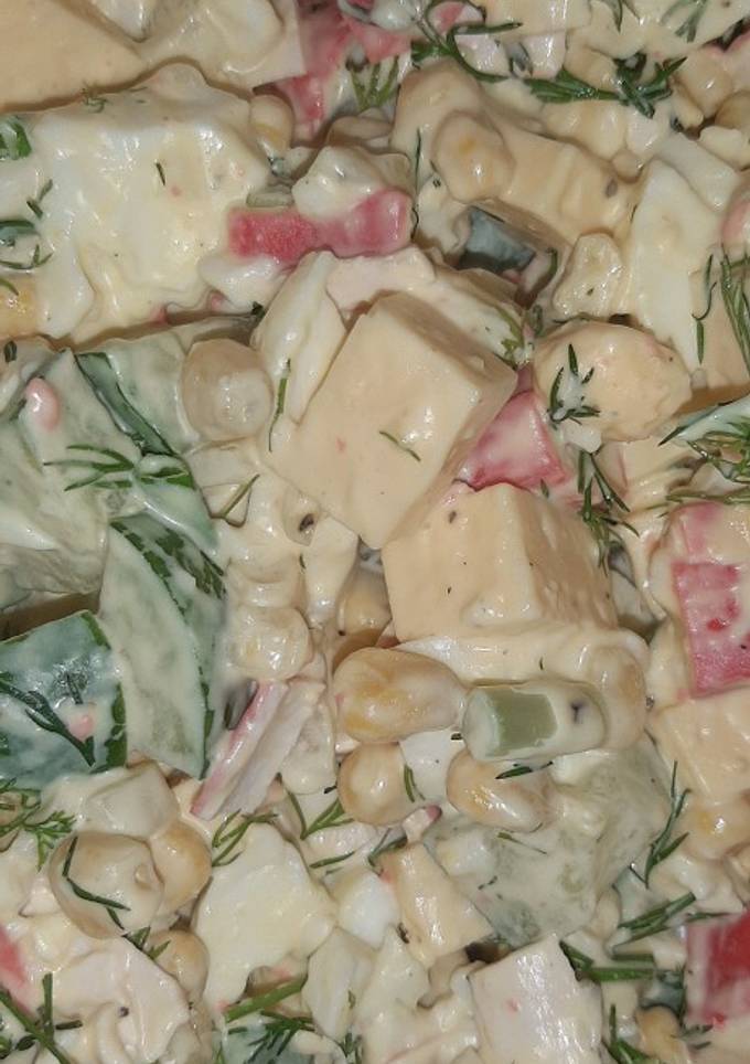 Салат з крабовими паличками