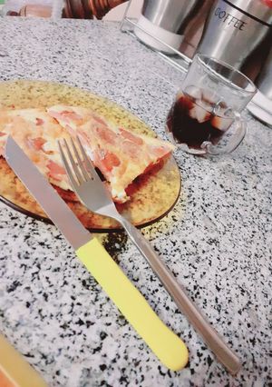 عکسی از دستور تخم مرغ و سوسیس