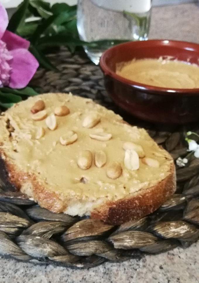 Una foto de Mantequilla casera de cacahuetes - veggie