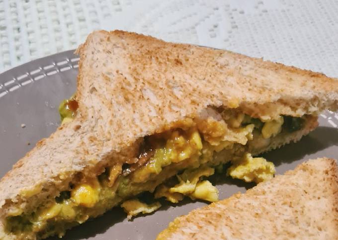 Resep: Avocado Toast with Mushroom &amp; Egg Rumahan