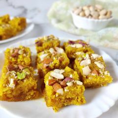 A picture of Mango Burfi.