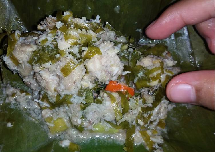Cara mudah mengolah Botok (Botok daun belinjo tempe dan teri), Lezat Sekali