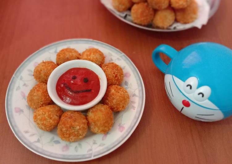 Bagaimana Membuat Bitter Ballen, Bisa Manjain Lidah