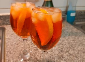Una foto de Aperol
