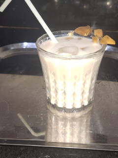 ચીકુ શેક રેસીપી મુખ્ય ફોટો