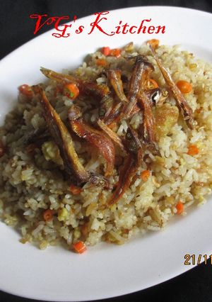 A picture of Village Fried Rice (Nasi Goreng Kampung).