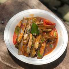 รูปของ Kerang bambu saus padang