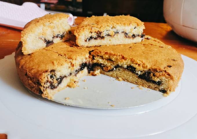 Galleta gigante rellena con chocolate ?? Receta de Lyn- Cookpad