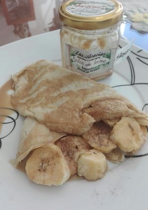 Una foto de Crepas con dulce de leche Argentino
