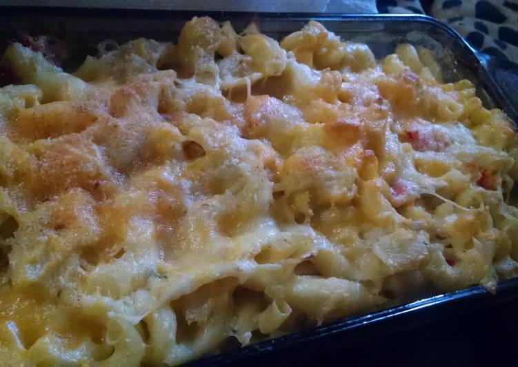 Simple Way to Prepare Homemade Lobster and Crab Macaroni and Cheese