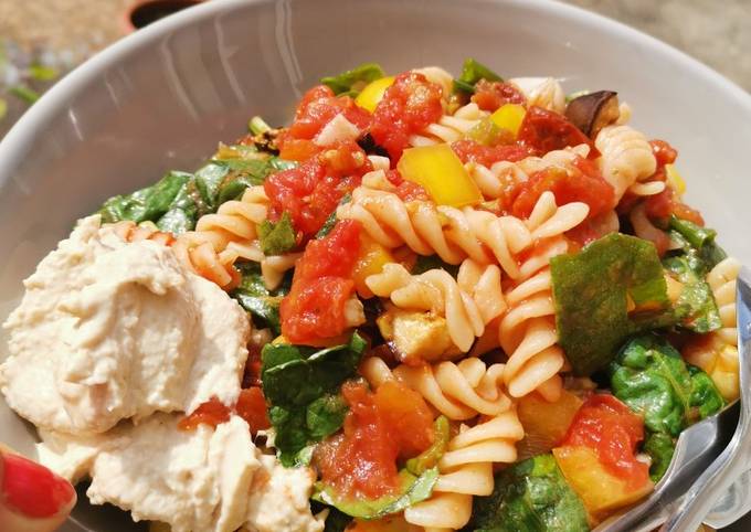 How to Make Speedy Pasta Salad