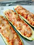 Calabacín gratinado relleno de atún