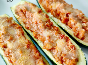 Foto principal de Calabacín gratinado relleno de atún