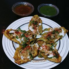 Sattu Paalak Patta chaat A picture of Sattu Paalak Patta chaat.