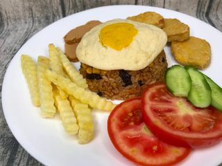 泰國,「美國炒飯」:帶著香料去旅行