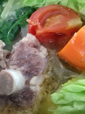 Cara Mudah Menyiapkan Resep SOP buntut sapi ala pelangi yang Enak