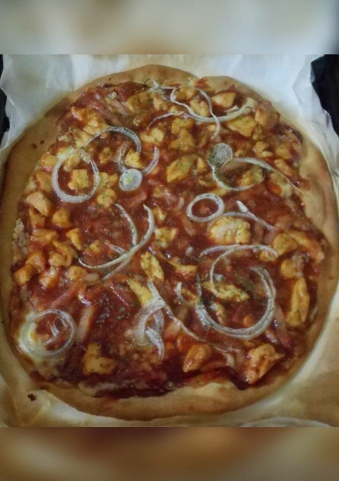 Una foto de Pizza barbacoa
