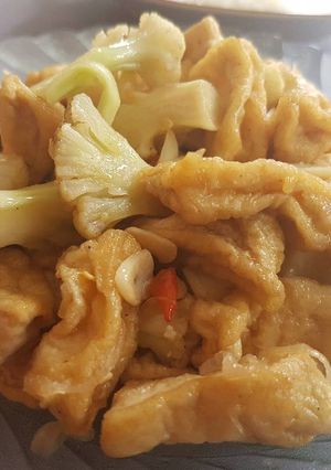 Foto resep Tumis bunga kol Tahu pedas