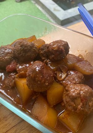 Foto resep Semur Bola Daging isi Puyuh