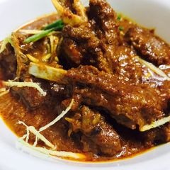 A picture of Dahi Handi Meat.
