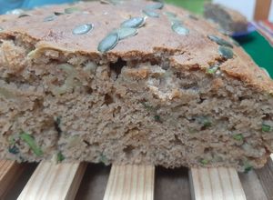 Foto principal de Bizcocho de calabacín o Zucchini Bread (sin aceite, ni lácteos)