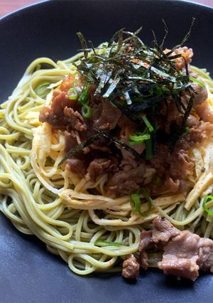 A picture of ‘Cha Soba’ Noodles with Beef & Egg.