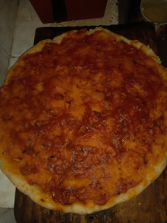 Una foto de Pizza casera para los Reyes!! 😁😁🙋♀️