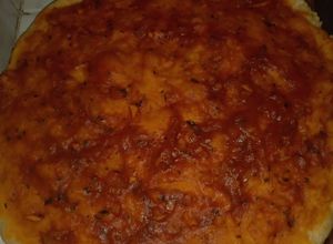 Una foto de Pizza casera para los Reyes!! 😁😁🙋‍♀️