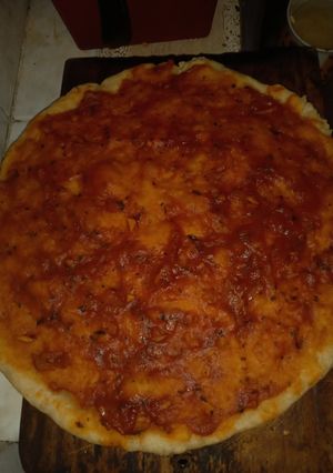 Una foto de Pizza casera para los Reyes!! 😁😁🙋♀️
