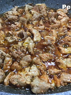Una foto de Taquitos de magra de cabeza de cerdo en adobo rápido