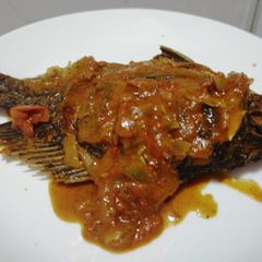 A picture of Wet fry fish.