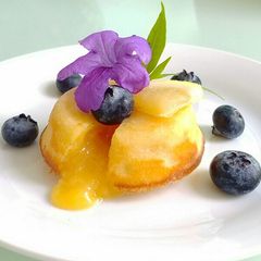 A picture of Lemon lava cake.