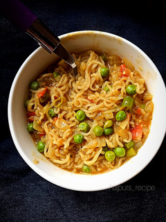 A picture of Matar Maggie Masala.