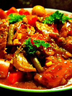 A picture of Mike's Beef Stew & Baguettes.