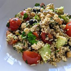 A picture of Quinoa and Chickpea Bowl.