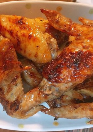 Hình của món Cánh gà nướng.