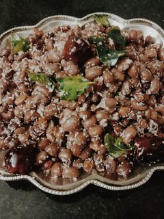 தட்டாம்பயர் சுண்டல் (Thattampayaru sundal recipe in tamil) செய்முறை முக்கிய புகைப்படம்