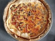 Une photo de quiche lardons