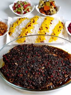 عکسی از دستور پخت ماهی در فر با حشو 👌😋😍