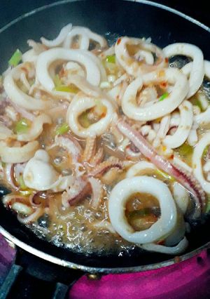 Hình của món Mực xào muối ớt.
