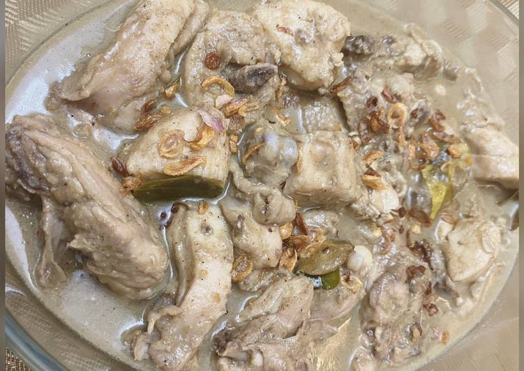 Resep Ayam Opor Kuah Putih yang Sempurna