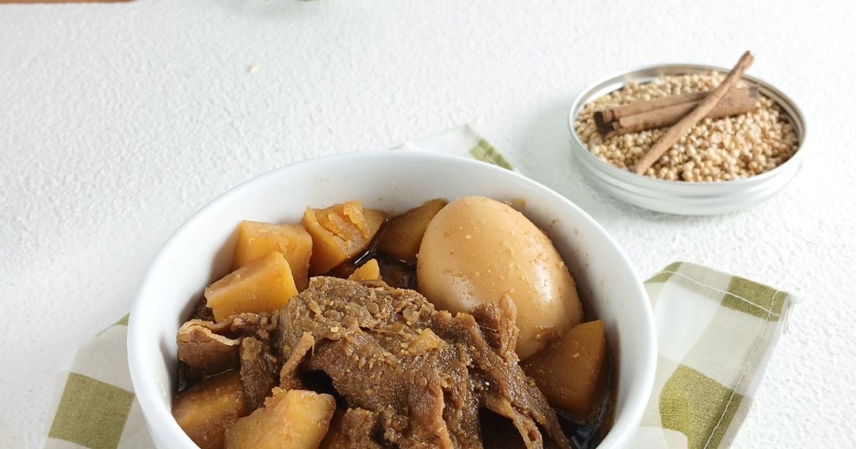 Semur Daging Kentang Telur Khas Betawi