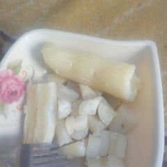 A picture of Boiled cassava.