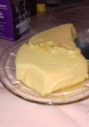Una foto de Flan de caja afro mexicano para la Dolorosa