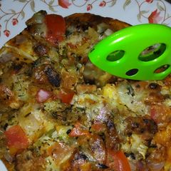 A picture of Chicken pizza.
