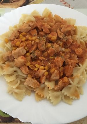 Paradicsomos-kukoricás csirkemell 🍅🌽🐤 recept fotója
