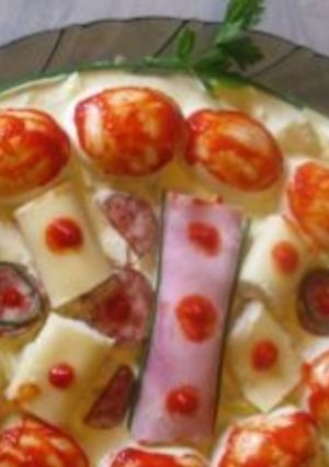 Hímes tojás majonézes krumpli ágyon recept fotója