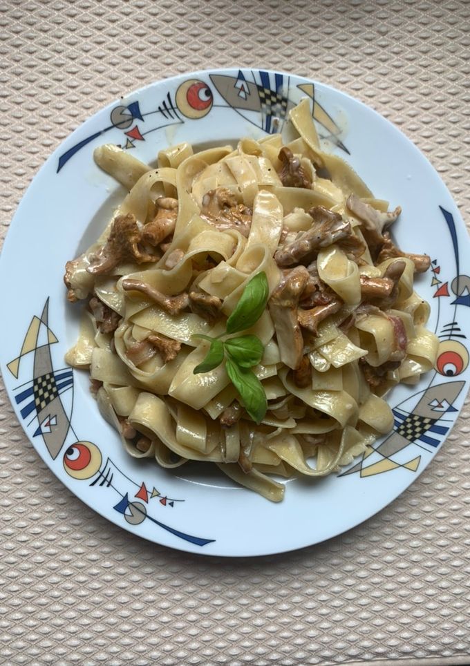 Bandnudeln mit Pfifferlingen in Sahne Rezepthauptbild