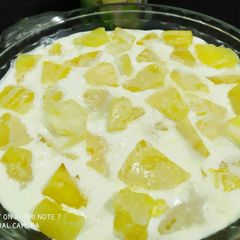 A picture of Pineapple delight.